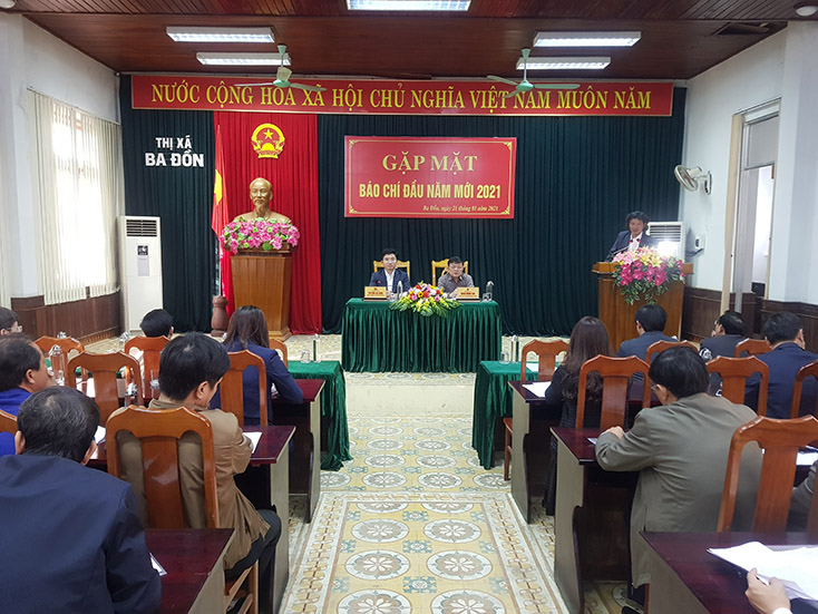 Thị xã Ba Đồn tổ chức gặp mặt báo chí nhân dịp đầu xuân 2021 