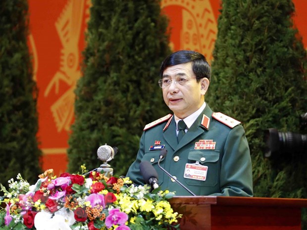 Thượng tướng Phan Văn Giang, Ủy viên Thường vụ Quân ủy Trung ương, Tổng tham mưu trưởng Quân đội nhân dân Việt Nam, Thứ trưởng Bộ Quốc phòng trình bày tham luận. (Ảnh: TTXVN)