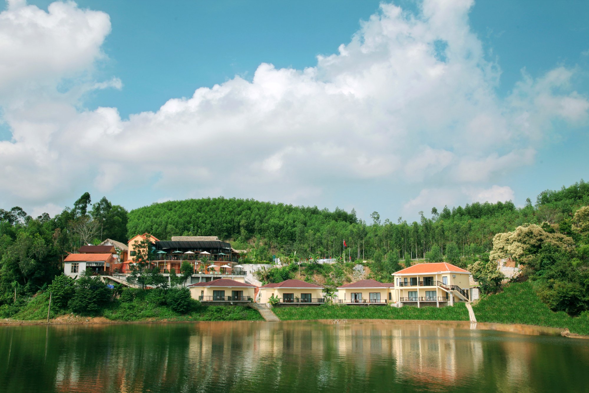 Phong Nha đứng đầu danh sách những "Địa điểm hiếu khách nhất" ở Việt Nam