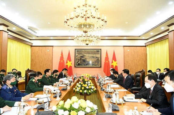 Bộ trưởng Ngô Xuân Lịch tiếp Bộ trưởng Triệu Khắc Chí và các thành viên trong đoàn Trung Quốc. (Nguồn: Qdnd.vn)