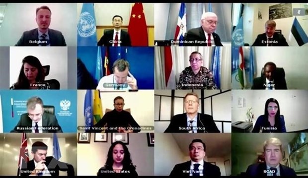 Đại diện các nước thành viên Hội đồng Bảo an Liên hợp quốc trong cuộc họp trực tuyến về vấn đề chống khủng bố và chống phổ biến vũ khí hàng loạt. (Ảnh: Hữu Thanh/TTXVN)