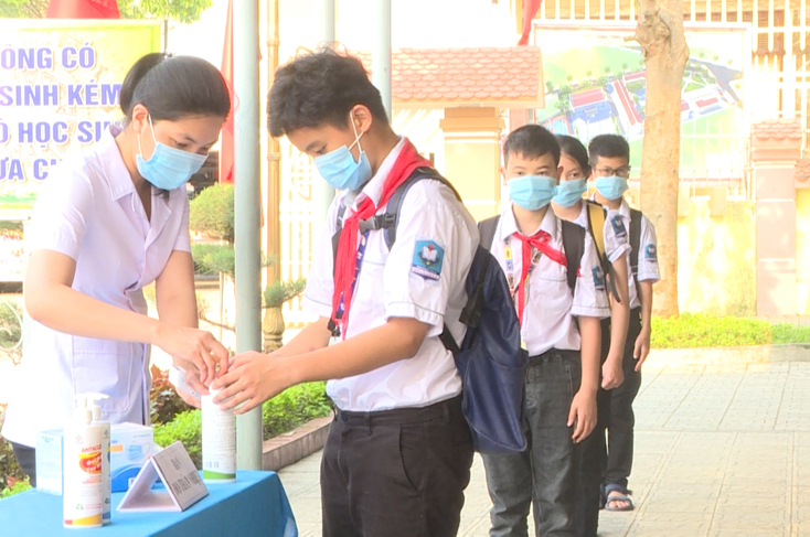 Công tác phòng, chống dịch bệnh được các trường học quan tâm.