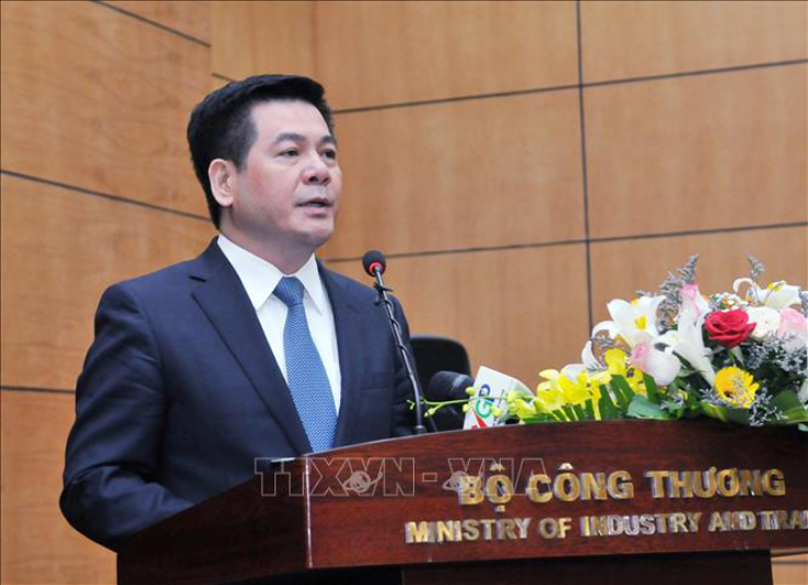 Bộ trưởng Bộ Công Thương Nguyễn Hồng Diên phát biểu tại hội nghị. Ảnh: Trần Việt/TTXVN.
