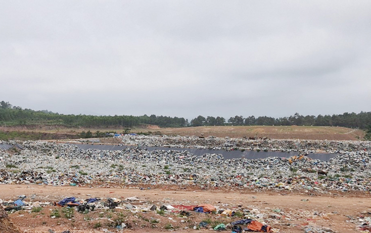 Bãi rác ở huyện Quảng Trạch cần tiếp tục được cấp kinh phí để nâng cấp,mở rộng nhằm nâng cao năng lực xử lý và bảo đảm vệ sinh môi trường.