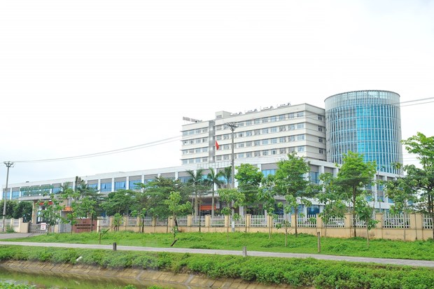 Bệnh viện Bệnh Nhiệt đới Trung ương (cơ sở 2) tại huyện Đông Anh (Hà Nội) bị phong tỏa. (Ảnh: Minh Đức/TTXVN)