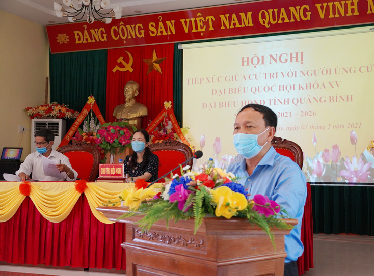 Ông Phó Bí thư Thường trực Tỉnh ủy, Chủ tịch HĐND tỉnh Trần Hải Châu báo cáo chương trình hành động trước cử tri.
