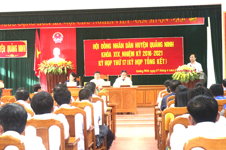 Trong 5 năm qua, HĐND huyện Quảng Ninh đã tổ chức 15 kỳ họp, quyết định nhiều vấn đề quan trọng của địa phương.