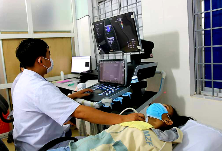 Bệnh viện đa khoa khu vực Bắc Quảng Bình vừa triển khai kỹ thuật siêu âm đàn hồi mô.