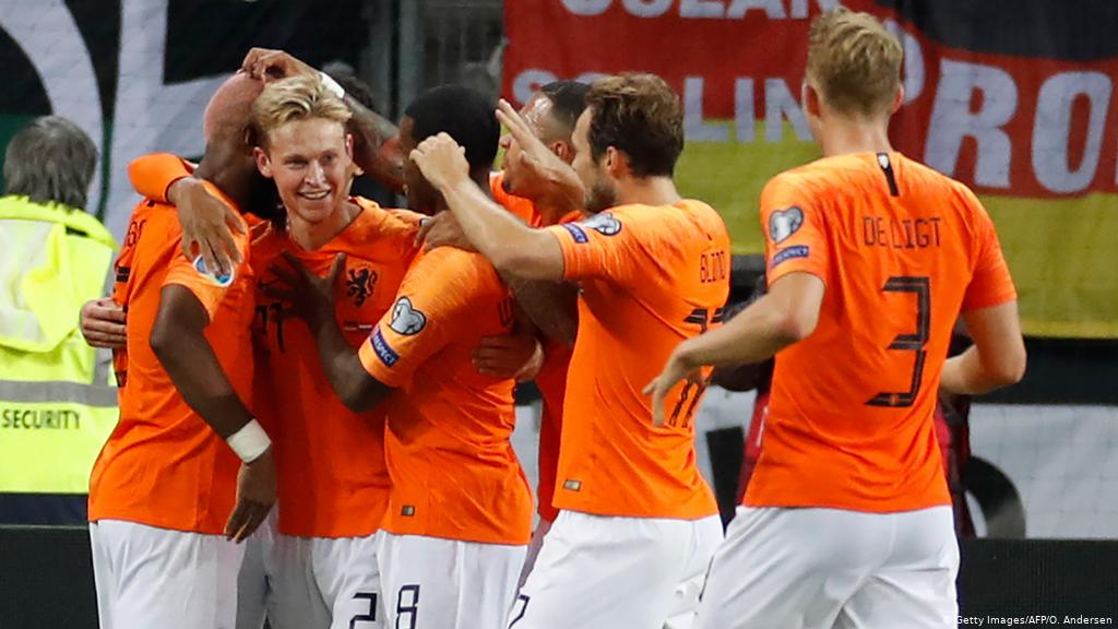  EURO 2016 và World Cup 2018, hai giải đấu lớn nhất gần đây đều vắng mặt Hà Lan. Ảnh: AFP