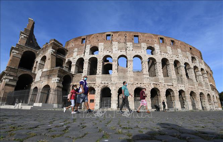 Đấu trường La Mã ở Rome, Italy. Ảnh: THX/TTXVN