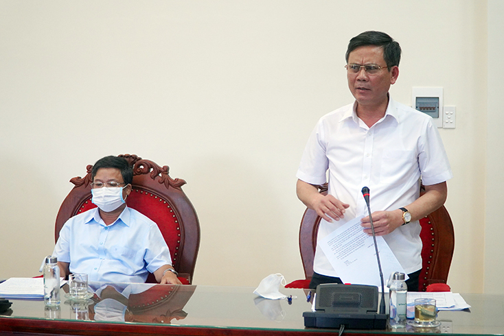Đồng chí Chủ tịch UBND tỉnh Trần Thắng: Sẵn sàng nâng cấp độ phòng chống dịch khi xảy ra tình huống xấu.