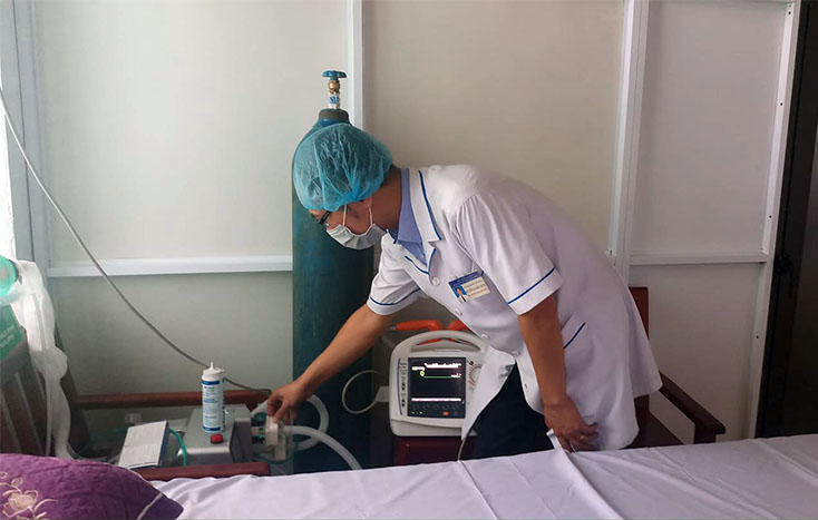 Cơ sở vật chất, trang thiết bị y tế phục vụ cho công tác tiêm vắc-xin đợt 2 tại Trạm y tế xã Quảng Phú