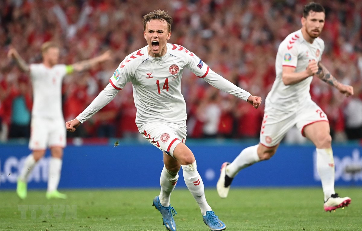  Đan Mạch lách khe cửa hẹp vào vòng 1/8 EURO 2020. (Ảnh: AFP/TTXVN)