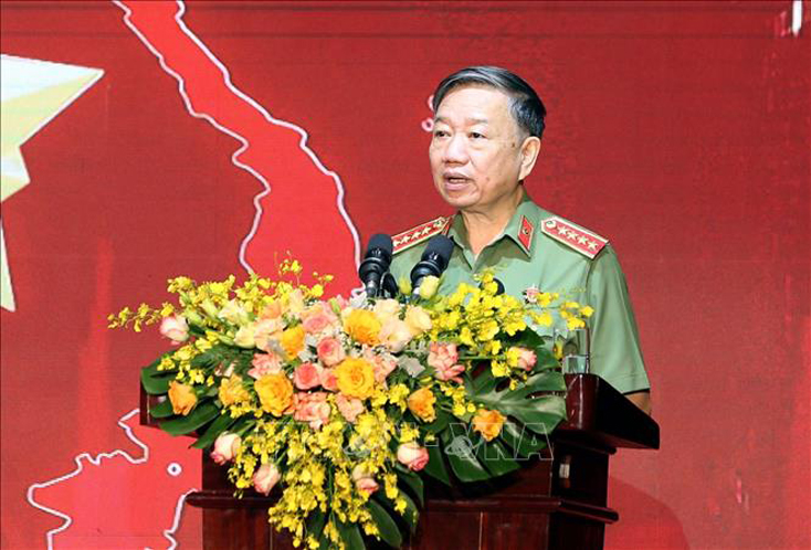Đại tướng Tô Lâm, Ủy viên Bộ Chính trị, Bộ trưởng Bộ Công an phát biểu. Ảnh: Phạm Kiên/TTXVN