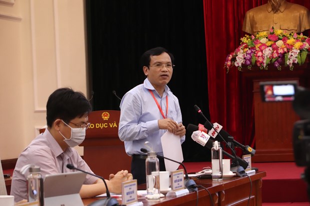  Ông Mai Văn Trinh thông tin với báo chí về kỳ thi. (Ảnh: PV/Vietnam+)