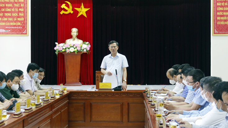 Đồng chí Trần Thắng, Phó Bí thư Tỉnh ủy, Chủ tịch UBND tỉnh kết luận buổi làm việc.