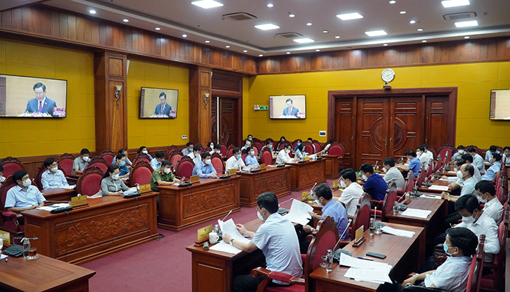 Đại biểu dự hội nghị tại điểm cầu Quảng Bình.