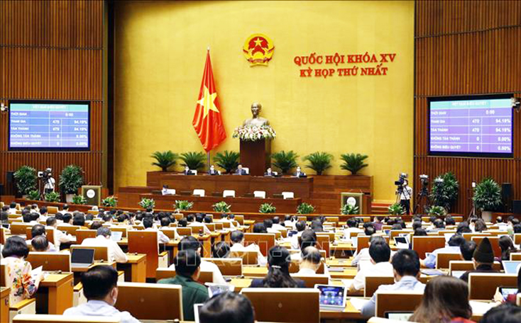 Quốc hội biểu quyết thông qua Nghị quyết về cơ cấu tổ chức của Chính phủ nhiệm kỳ 2021-2026. Ảnh: Doãn Tấn/TTXVN