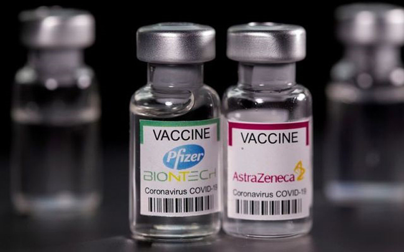 Hai mũi vaccine ngừa Covid-19 của hãng Pfizer hoặc AstraZeneca có hiệu quả ngăn ngừa biến thể Delta gần tương đương với hiệu quả ngăn ngừa biến thể Alpha. (Ảnh: USA TODAY)