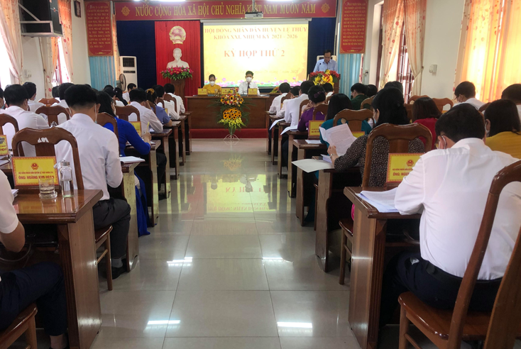 Kỳ họp thứ 2, HĐND huyện Lệ Thủy đã quyết định nhiều vấn đề quan trọng của huyện