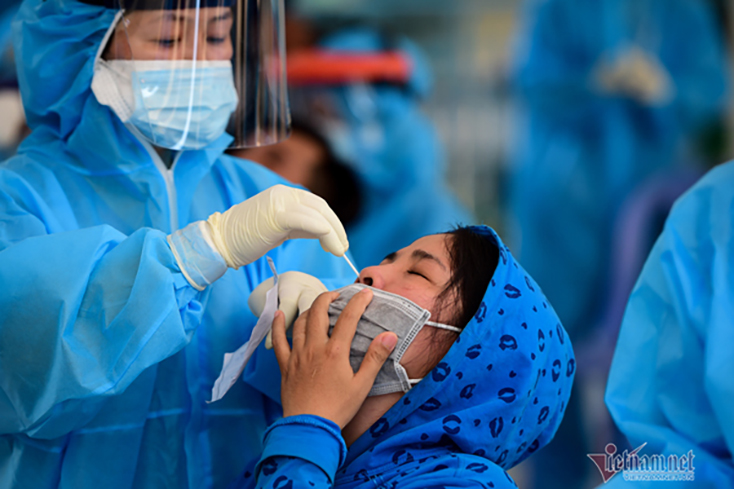Từ ngày 7-8, người dân sẽ được hướng dẫn tự lấy mẫu xét nghiệm SARS-CoV-2 tại nhà