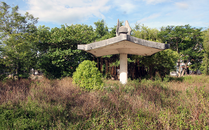 Cảnh hoang tàn của công viên Đồng Sơn hiện tại.
