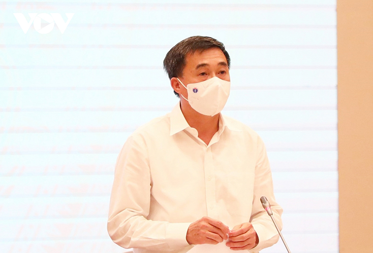 Thứ trưởng Bộ Y tế Trần Văn Thuấn tại cuộc Họp báo Chính phủ thường kỳ tháng 7-2021.