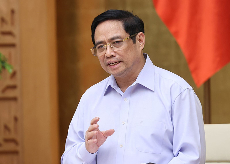 Thủ tướng Chính phủ Phạm Minh Chính yêu cầu đẩy nhanh tiến độ thực hiện và giải ngân kế hoạch vốn đầu tư công năm 2021. Ảnh: TTXVN