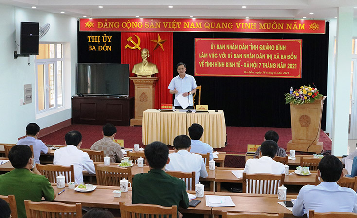 Đồng chí Trần Thắng, Phó Bí thư Tỉnh ủy, Chủ tịch UBND tỉnh kết luận  tại buổi làm việc