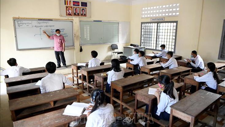 Học sinh tại một trường học ở Phnom Penh, Campuchia, ngày 7-9-2020. Ảnh: AFP/ TTXVN