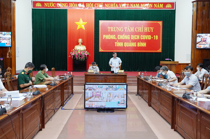  Đồng chí Chủ tịch UBND tỉnh Trần Thắng đặt vấn đề tại cuộc họp.