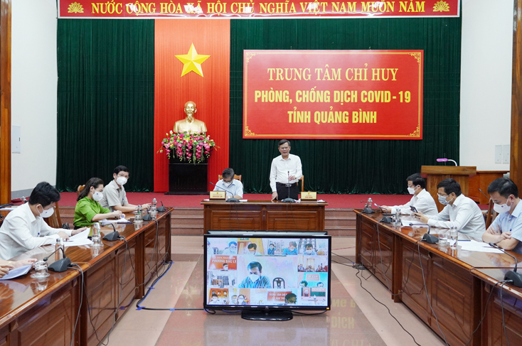  Đồng chí Chủ tịch UBND tỉnh Trần Thắng kết luận cuộc họp, nhấn mạnh mục tiêu đặt ra là phải kiểm soát dịch vững chắc, phục hồi phát triển kinh tế.