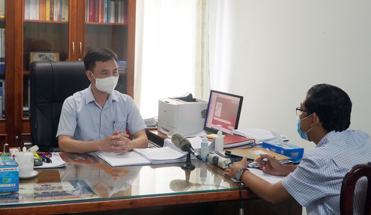 Giám đốc Sở Y tế Nguyễn Đức Cường: Mỗi một người dân phải tuyệt đối tuân thủ 5K, không chủ quan lơ là, mất cảnh giác, kể cả những người đã tiêm đủ hai mũi vắc xin phòng Covid-19.