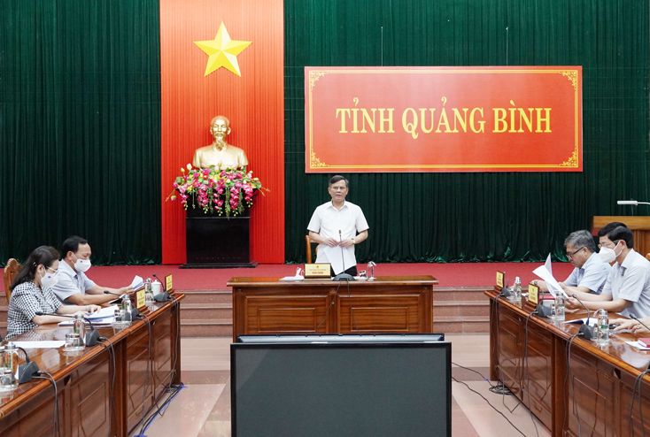 Đồng chí Chủ tịch UBND tỉnh Trần Thắng phát biểu đặt vấn đề tại cuộc họp