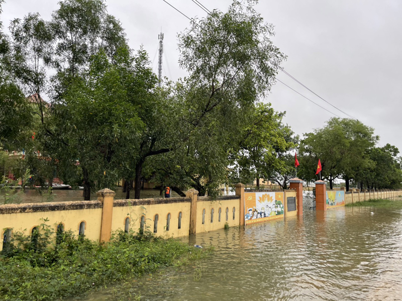 Quảng Ninh:  275 nhà dân bị ngập do mưa lũ