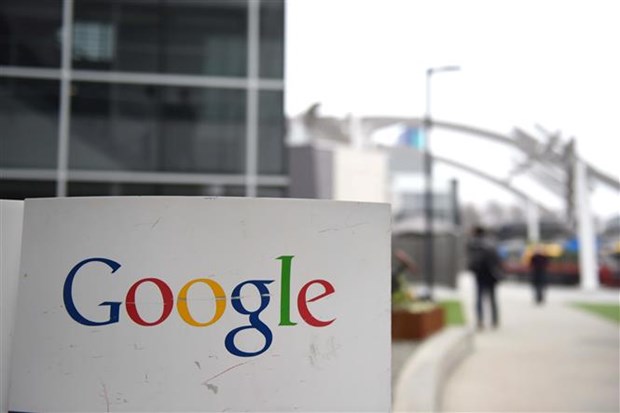  Biểu tượng của Google tại Mountain View, California, Mỹ. (Ảnh: AFP/TTXVN)
