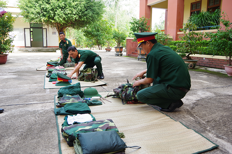 Kiểm tra công tác hậu cần tại Ban chỉ huy quân sự huyện Quảng Ninh