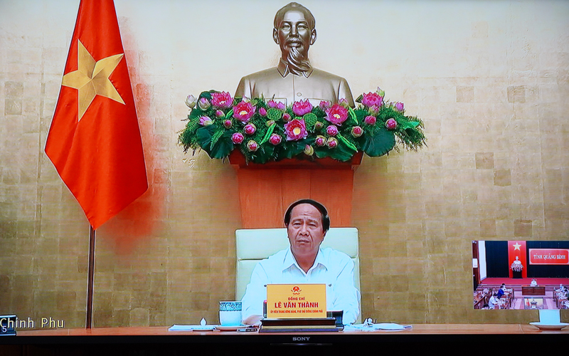 Phó Thủ tướng Chính phủ Lê Văn Thành chủ trì hội nghị tại điểm cầu trung tâm.