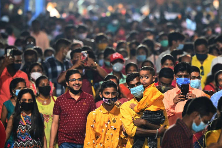 Đám đông tập trung tham dự lễ hội tại Ấn Độ. Ảnh: AFP
