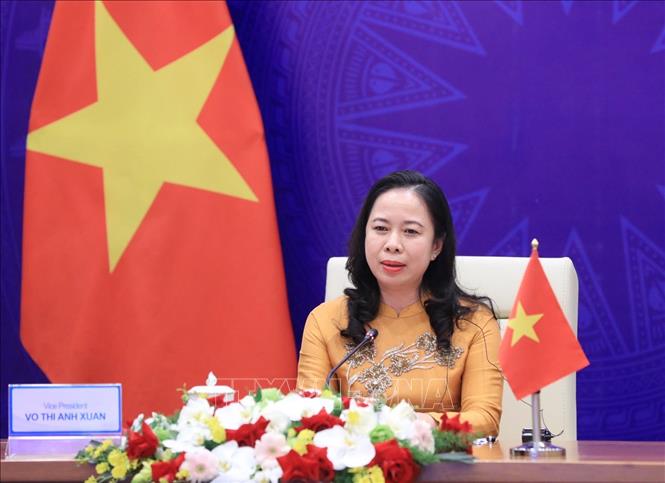  Phó Chủ tịch nước Võ Thị Ánh Xuân phát biểu tại Diễn đàn Phụ nữ Á - Âu lần thứ ba từ điểm cầu Hà Nội, ngày 13-10-2021. Ảnh: Lâm Khánh/TTXVN