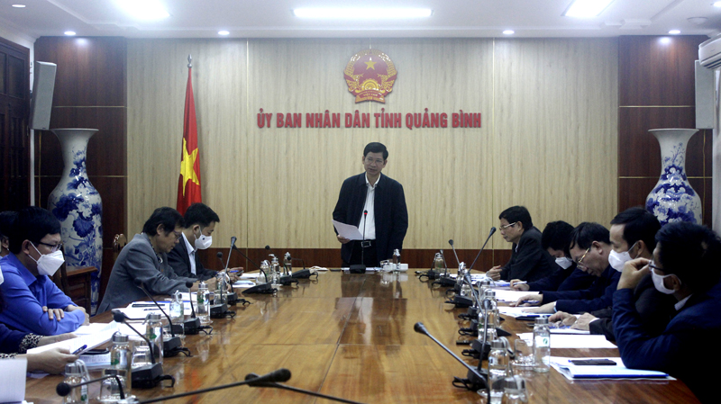 Đồng chí Hồ An Phong, Tỉnh ủy viên, Phó chủ tịch UBND tỉnh, Trưởng Ban chỉ đạo chủ trì cuộc họp. 