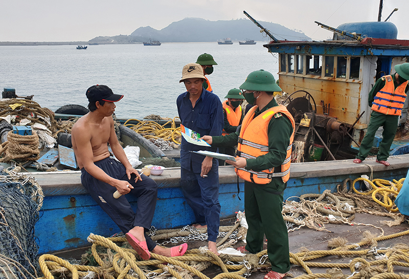 Tăng cường tuyên truyền về khai thác hải sản đúng quy định