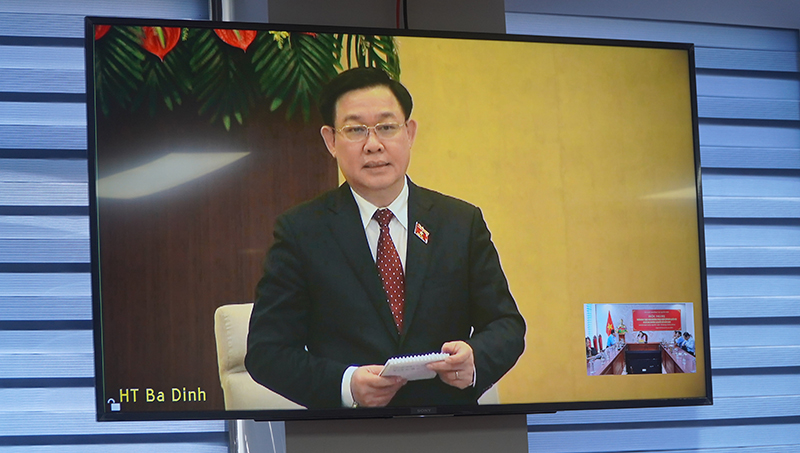 Chủ tịch Quốc hội Vương Đình Huệ phát biểu kết luận tại điểm cầu Hà Nội.