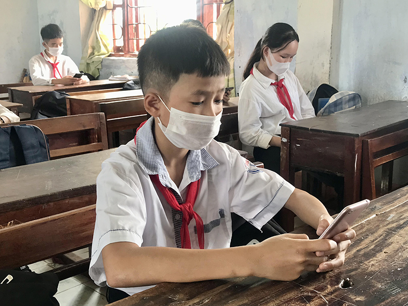 Học sinh Trường THCS Quảng Hưng tham gia cuộc thi “Chung tay phòng, chống dịch Covid-19”