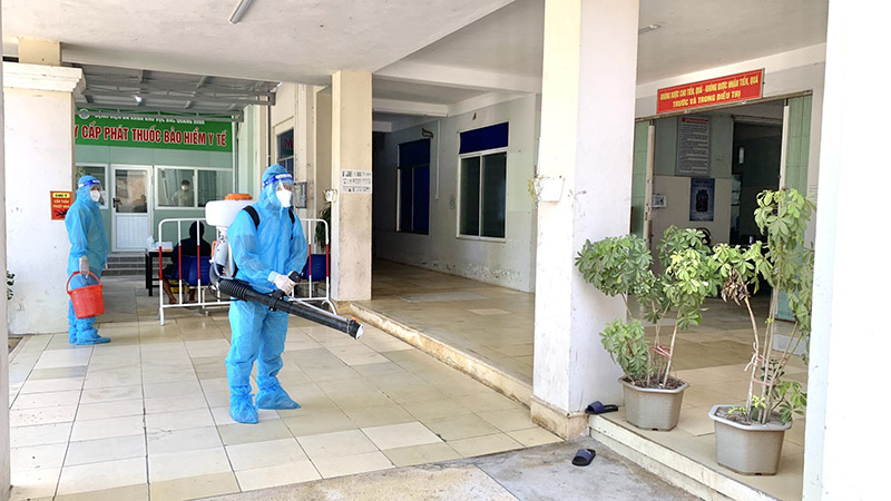 Bệnh viện ĐKKV Bắc Quảng Bình tạm dừng tiếp nhận khám chữa bệnh để siết chặt các biện pháp phòng, chống dịch 