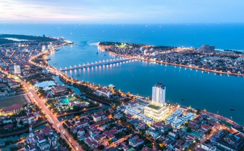 Với vị trí trung tâm thành phố Đồng Hới, phường Bắc Lý đã thu hút hàng loạt nhà đầu tư, phát triển đa dạng các loại hình bất động sản khách sạn – du lịch – nghỉ dưỡng.