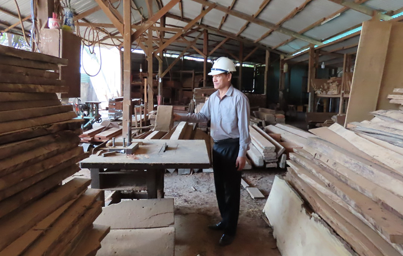 Không chỉ làm kinh tế giỏi, CCB Trần Văn Tịch còn giải quyết việc làm cho nhiều lao động ở địa phương.