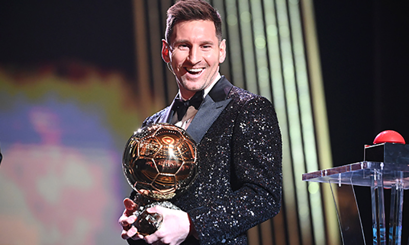 Messi đã lập ra một kỉ lục hết sức khó phá cho các cầu thủ đàn em khi giành 7 Quả bóng Vàng trong 12 năm.
