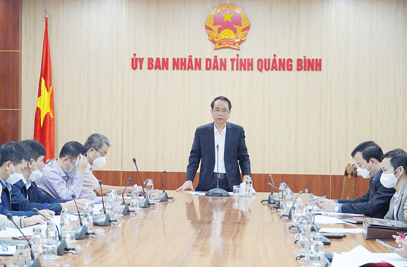 Đồng chí Phó Chủ tịch Phan Mạnh Hùng phát kết luận tại buổi làm việc.
