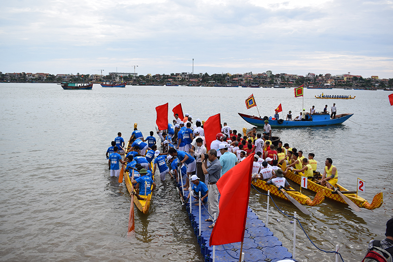 Lễ hội đua thuyền truyền thống trên sông Nhật Lệ là Di sản văn hóa phi vật thể Quốc gia
